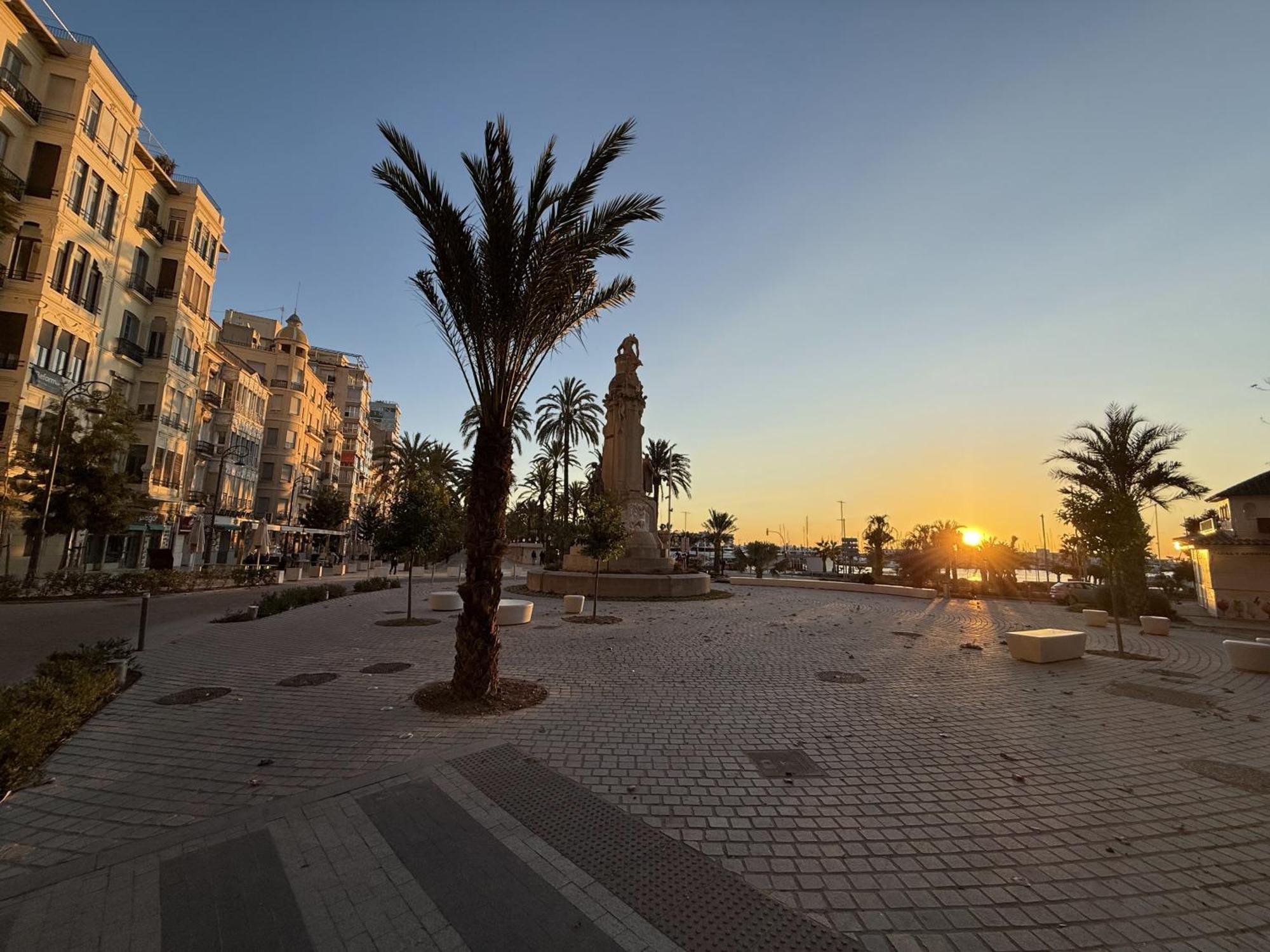 Playa Dos Avenidas Alicante Esterno foto